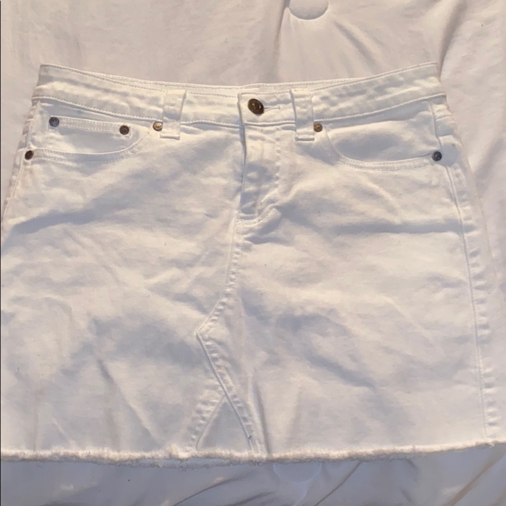 Shyanne White Skirt